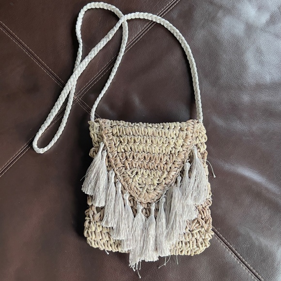 Cappelli Straworld Handbags - Cappelli Straworld Beige Woven Fringe Crossbody Purse